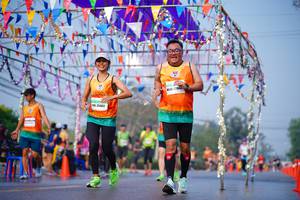 BIB: 224, 25403
                            <button type="button" onclick="openModal(10069178)" class="btn btn-primary btn-sm float-right btn-popup" data-toggle="modal" data-target=".modal-high-quality">
                        <i class="fas fa-shopping-cart"></i> Add to Cart
                    </button>
                                            <button type="button" onclick="isThisMe(10069178, true)" class="btn btn-success btn-sm float-right btn-popup btn-isme hidden" data-toggle="tooltip" data-placement="bottom" title="นี่คือรูปของคุณใช่ไหม คลิกที่นี่เพื่อเอาเข้าอัลบั้ม">
                        <i class="fas fa-plus"></i> Add to album
                    </button>
                    <button type="button" onclick="isThisMe(10069178, false)" class="btn btn-warning btn-sm float-right btn-popup btn-isnotme hidden">
                        <i class="fas fa-ban"></i> Remove from album
                    </button>
